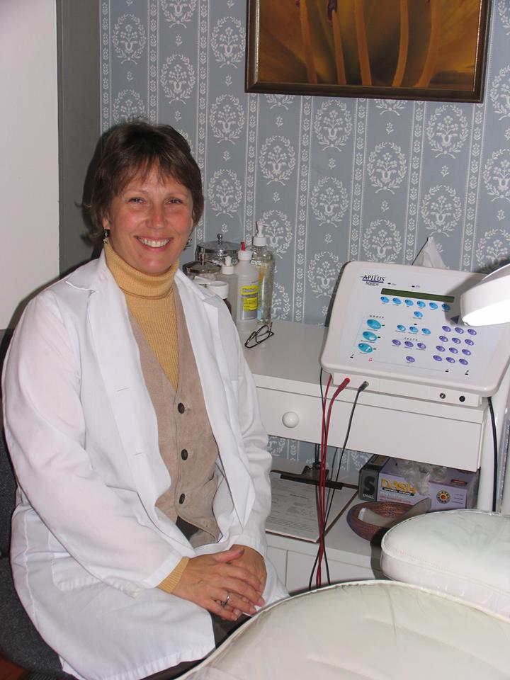 Kathy Waskow Licensed Electrologist and Esthetician with her Electrolysis machine!